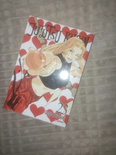 MANGÁ Jujutsu kaisen volume 23 usado mais nada q interfira na leitura está bem conservado