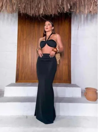 Conjunto saia longa sereia e top preto tam P