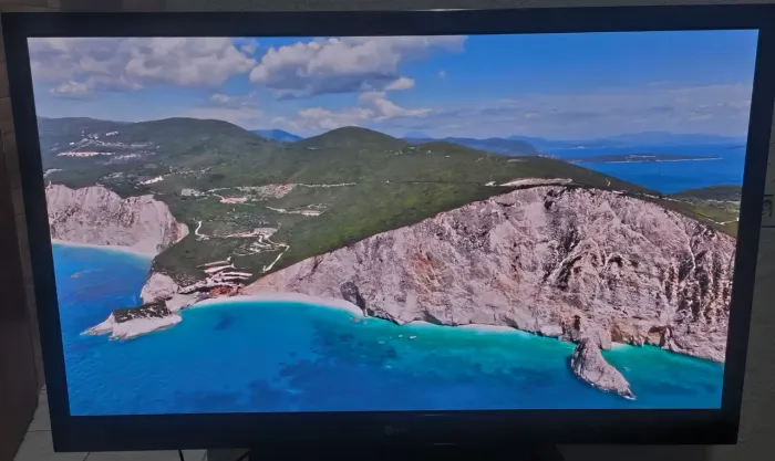 TV LG 50" Plasma 50PK550 | Leia a descrição