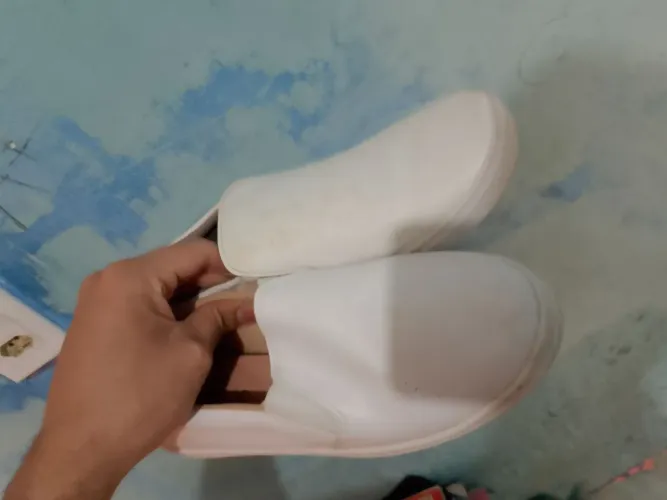Lindo Tênis Slip On Branco Marca Beira Rio - Tamanho 40