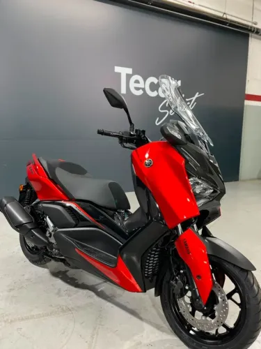 XMAX 300 CONNECTED - APROVEITE AGORA!