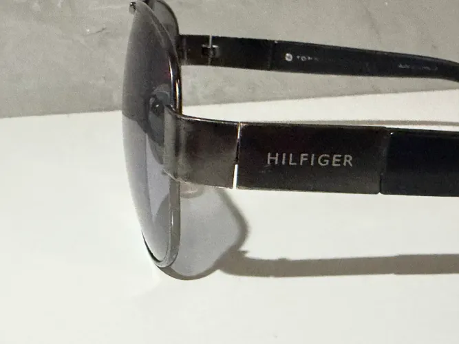Óculos Aviador Nolan Tommy Hilfiger