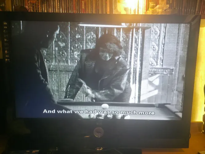 TV LG Scarlet Full HD excelente pra jogos retro