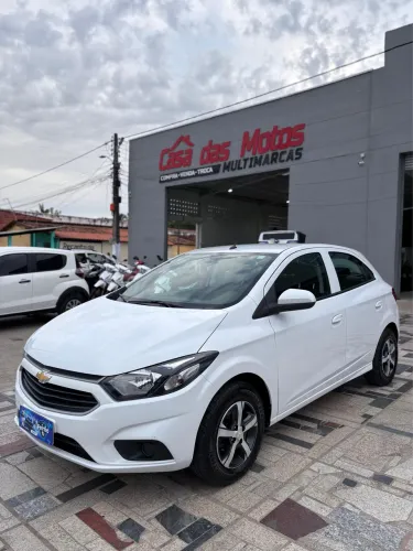 Chevrolet Onix Hatch LT 1.0 8V Flex Mec. 4P 2018
