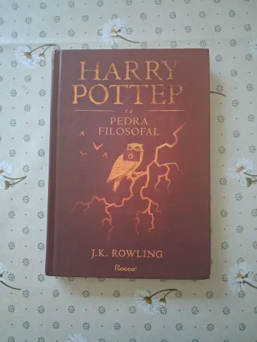 Livro Harry Potter e a Pedra Filosofal
