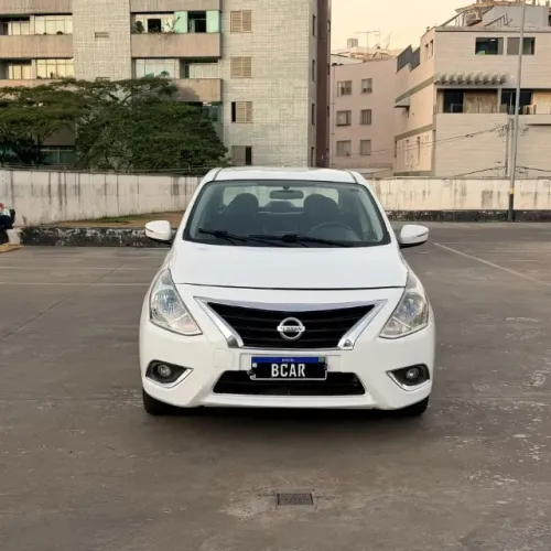 Nissan Versa Unique 1.6 16V Flex 4P Mec. 2016