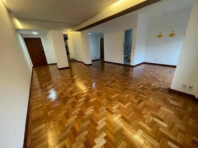 Apartamento à venda na Rua Gavião Peixoto, Icaraí, Niterói - RJ
