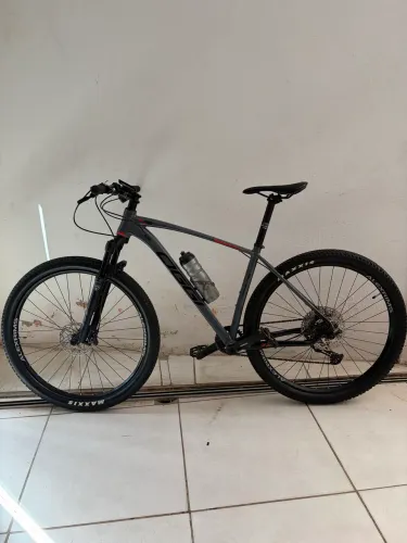 Bike Oggi 7.3 novíssima.