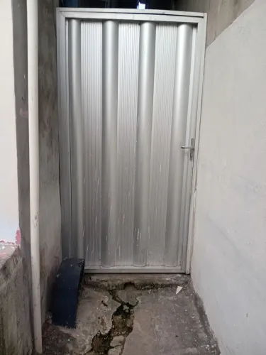Portão de alumínio