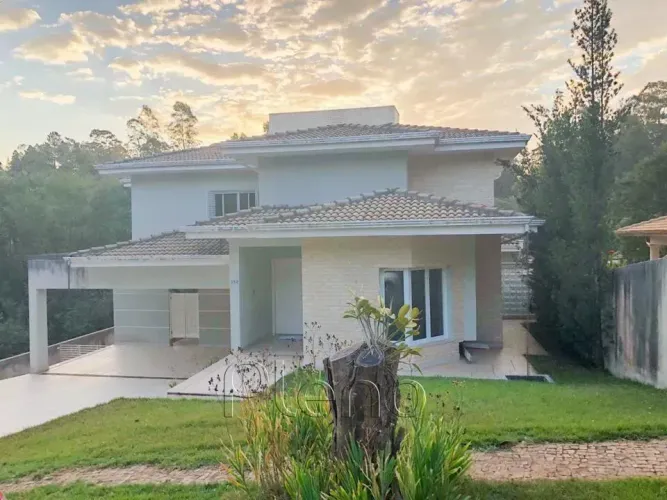 Casa à Venda no Condomínio Vale Do Itamaracá em Valinhos