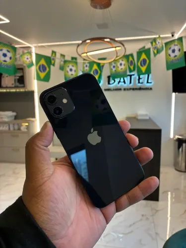 iPhone 12 64GB Preto 70% - Loja Física