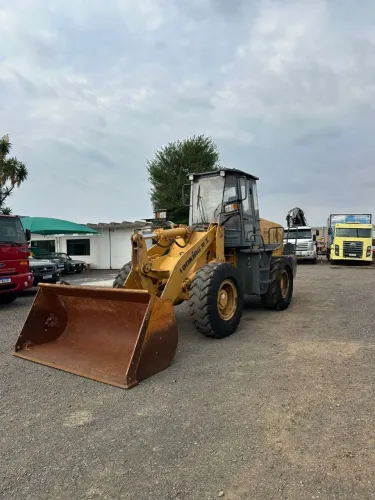 Pa carregadeira Lonking CDM833 ano 2022
