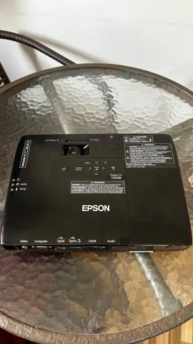 Projetor Epson profissional semi novo