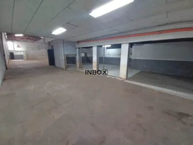 Depósito para Locação com 550m² em Avenida de Grande Fluxo