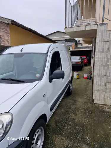 Renault Kangoo Express Hi-flex 1.6 16V 2015
