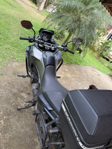 Sahara 300 único dono, muito nova