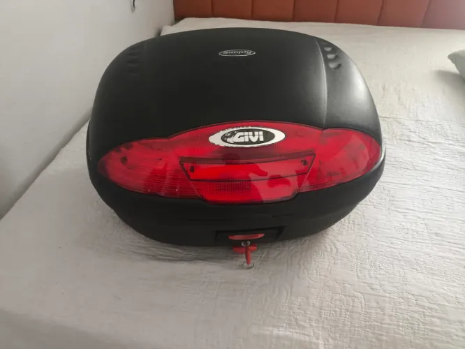 BAÚ GIVI 45 LITROS