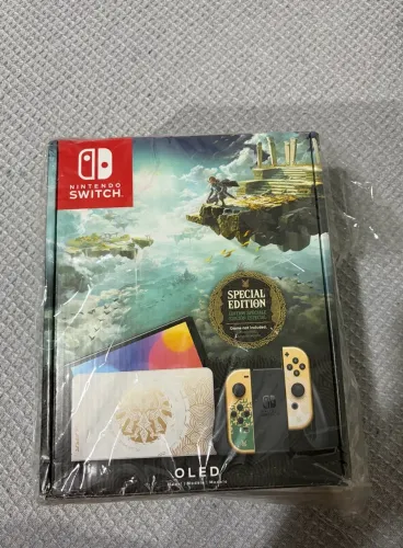 Nintendo Switch Oled - Edição Especial Zelda