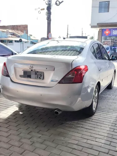 Nissan Versa SL 1.6 16V Flex Fuel 4P Mec. 2013
