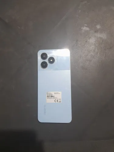 Celular realme sem carregador 