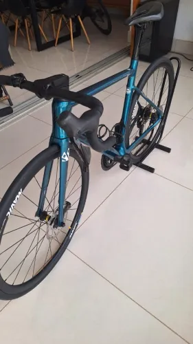 EM 18X S/ Juros-Bike de ultra performance da SWIFT - Racevox Comp - NOVISSIMA COM GARANTIA