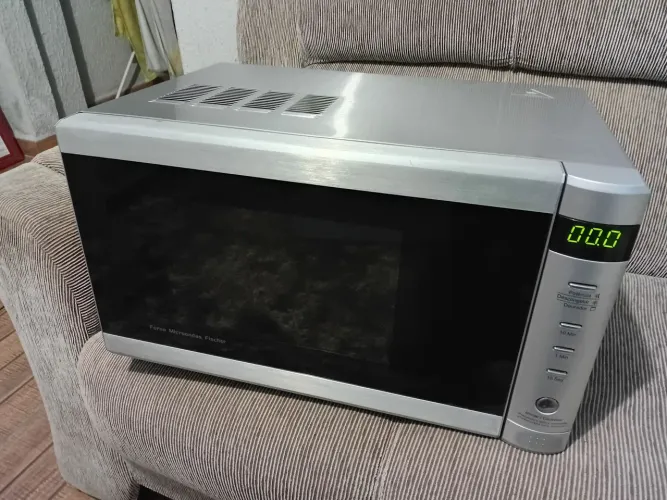 Microondas fischer 25l todo em inox, funcionando perfeitamente, 127volts