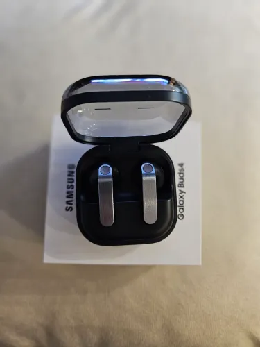 Fones Buds 4 Samsung
