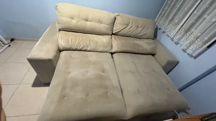 Sofá Retrátil e Reclinável 4 lugares Cinza Suede