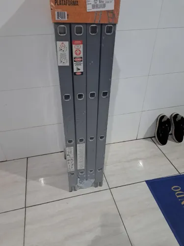 Escada nova aluminium 4,10 quatro metros e dez nova.