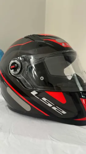 Capacete LS2 Seminovo