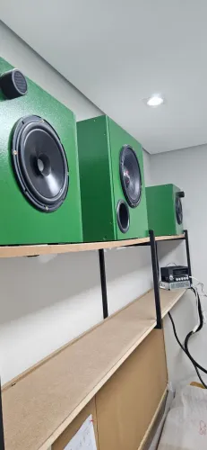 Sistema de som 200 RMS