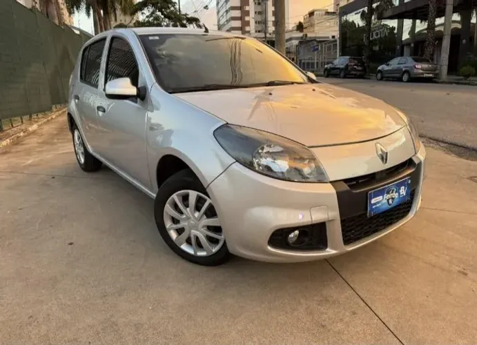 Renault Sandero Expression Hi-flex 1.6 8V 5P 2014