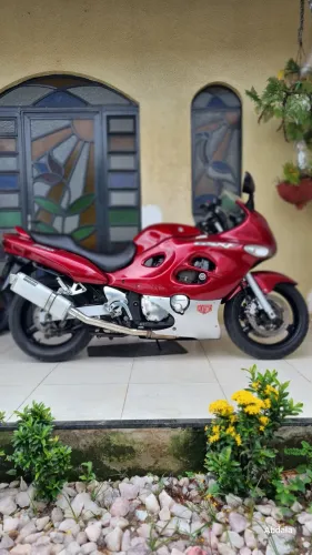 Suzuki gsx 750f