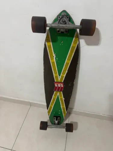 Longboard pouco usado em perfeitas condições