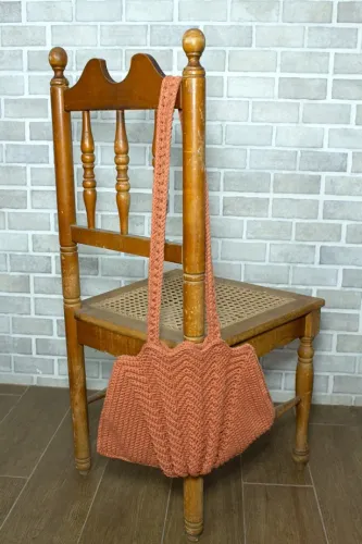 Bolsa de crochê artesanal terracota