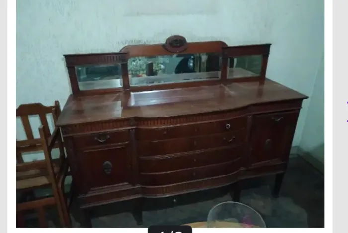 Etager/ Buffet antigo