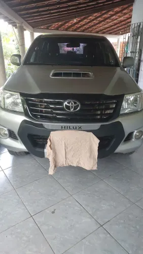 Toyota Hilux CD D4-d 4X4 3.0 TDI Dies. Mec. 2013