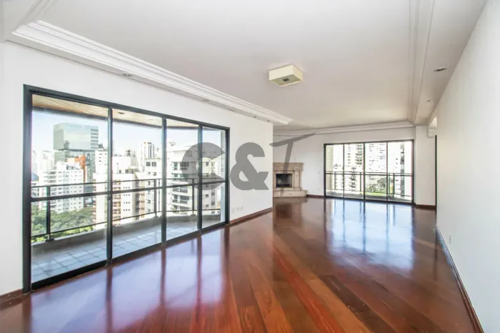 Apartamento - 4 Dormitórios (2 Suítes) para Alugar no Campo Belo - São Paulo - SP