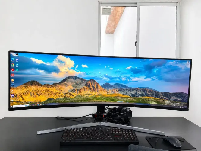 Computador gamer Tela Curva 49" polegadas 