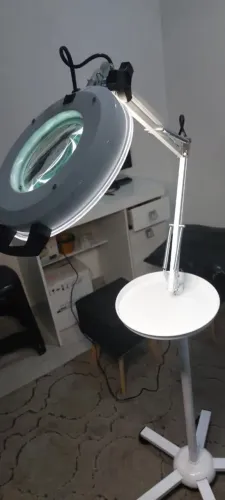 Lupa para estética