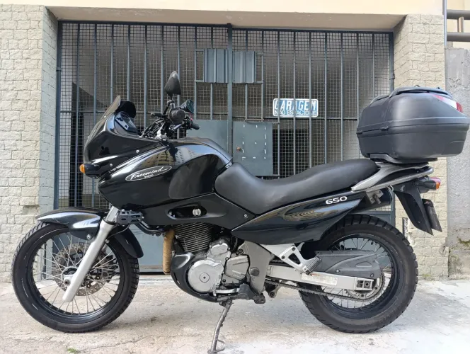Suzuki 650 freewind - troco f650 ou f800 - volto diferença