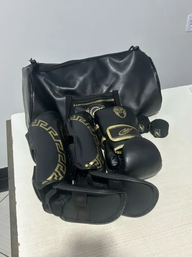 Kit muay thai Olimpo Edition