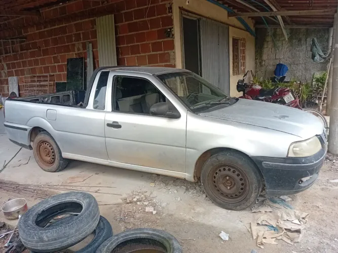 Volkswagen Gol 1.6 MI/ 1.6i 2P (álcool) 2002