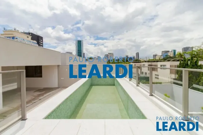 CASA EM CONDOMÍNIO - JARDIM PAULISTANO - SP