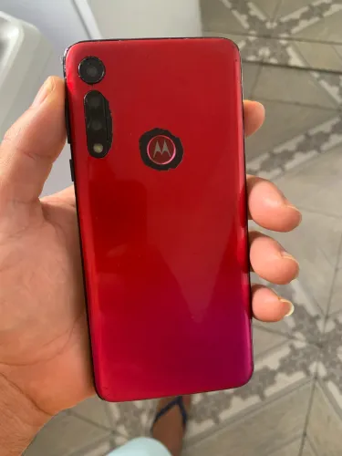 Moto g8. 64g