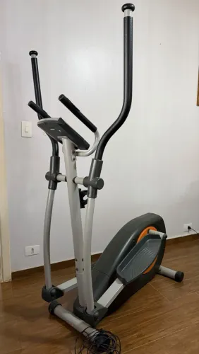 Elíptico Athletic em ótimo estado