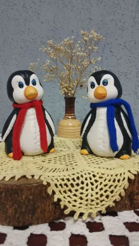 Casal De Pinguins Em Gesso Pintado à Mão Vintage 