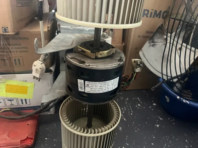 Motor ventilador evaporadora 60.000 Btus 220V Springer carrier