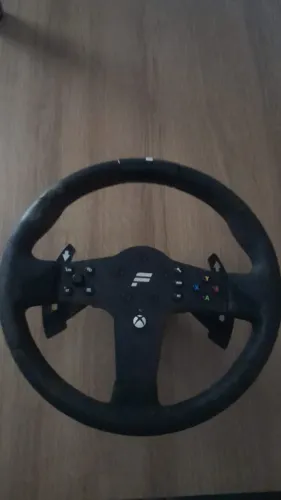 Volante Fanatec CSL R$ 1.800,00
