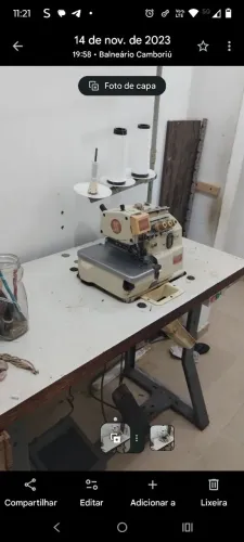 Máquina de costura overclock 